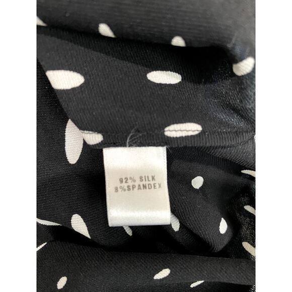 ✨HOST PICK✨ - St John Mini Bohemian Chic Black/White Tunic - Size Medium (EUC) - Picture 8 of 9